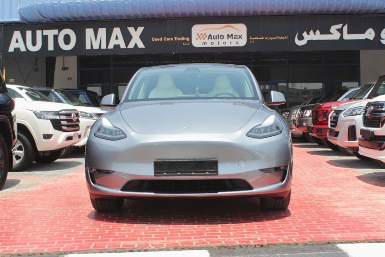 Tesla Model Y LONG RANGE