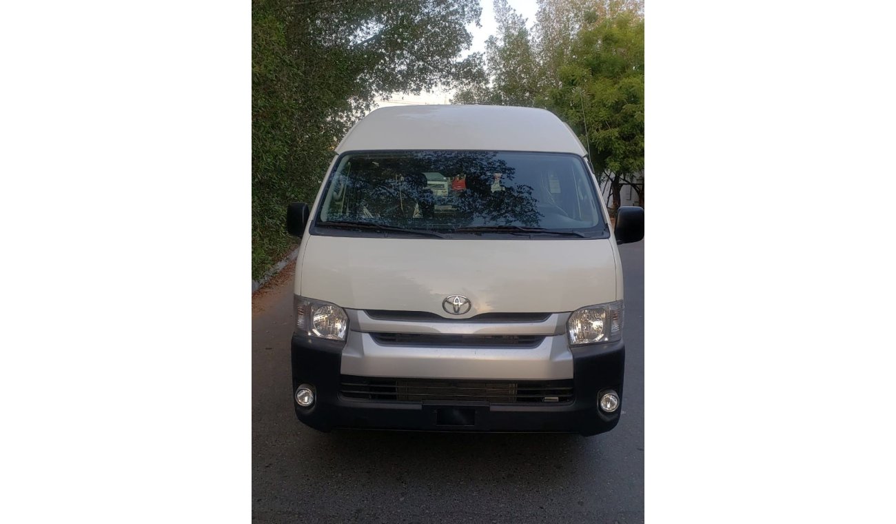 Toyota Hiace High roof very nice clean car