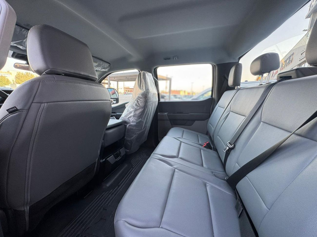 فورد F 250 Ford Super Duty DC F 250 petrol  AT  6.8L V8 2024 model