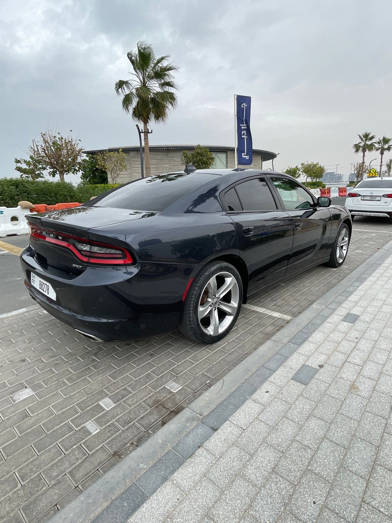 Dodge Charger SXT