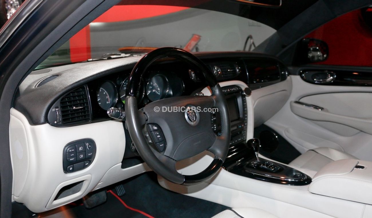 Jaguar XJ8 Sovereign