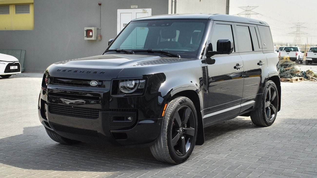 Land Rover Defender DEFENDER 110 V8 CANADIAN SPECS LOW MILEAGE