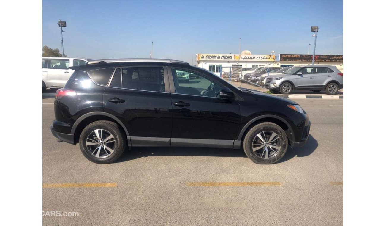 تويوتا راف ٤ TOYOTA RAV4 FULL OPTION