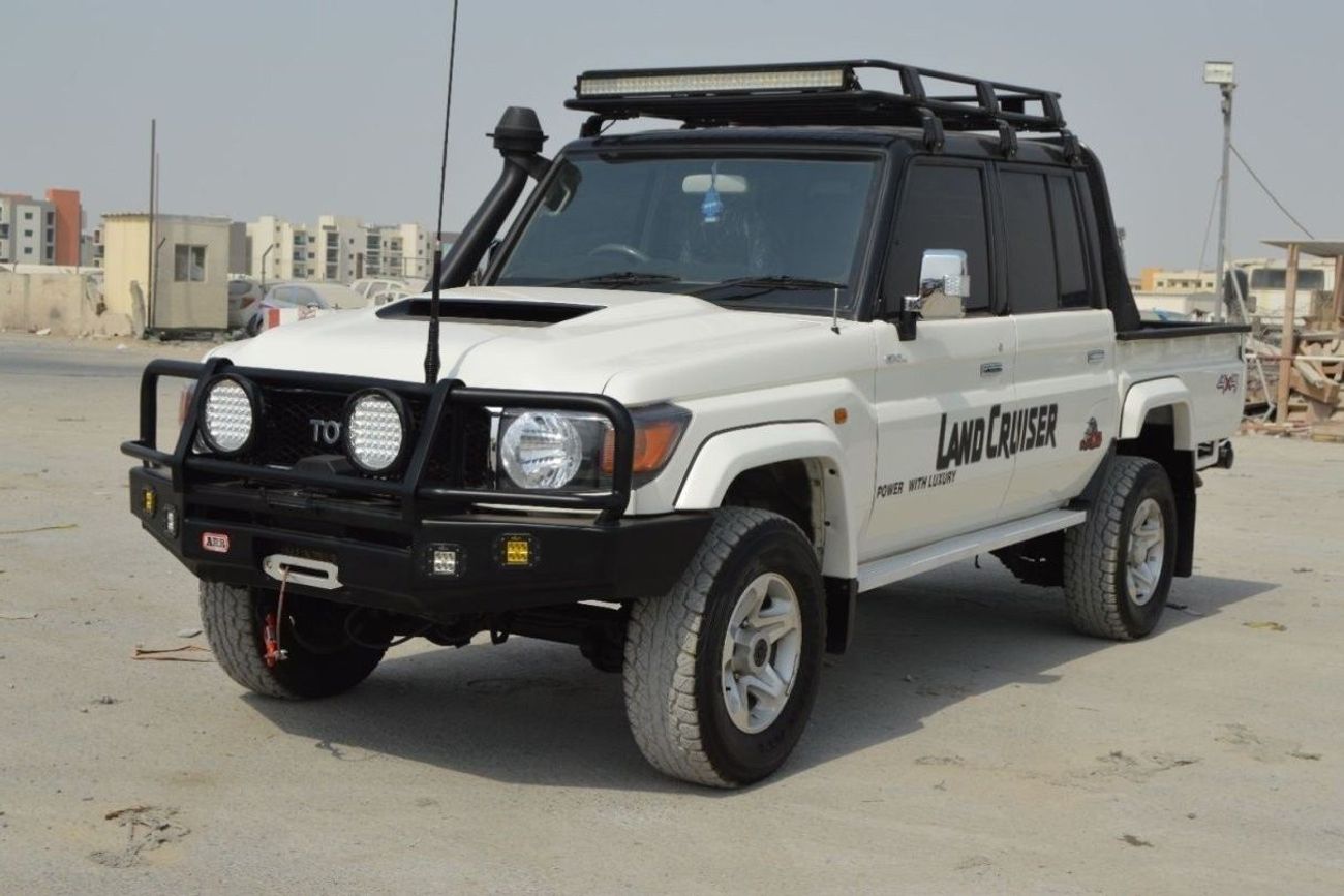 Toyota Land Cruiser Pick Up Double cabin