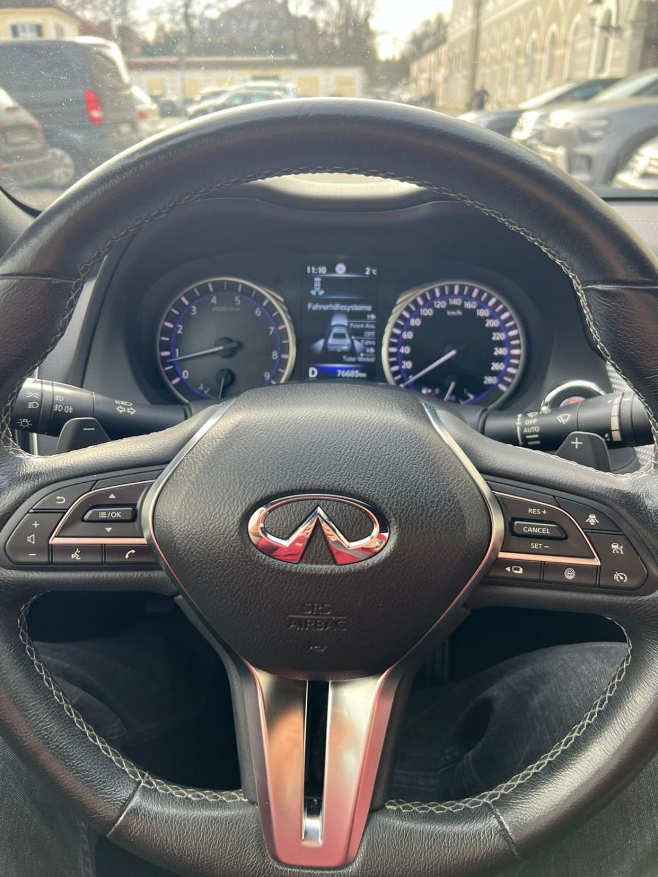 Infiniti Q60