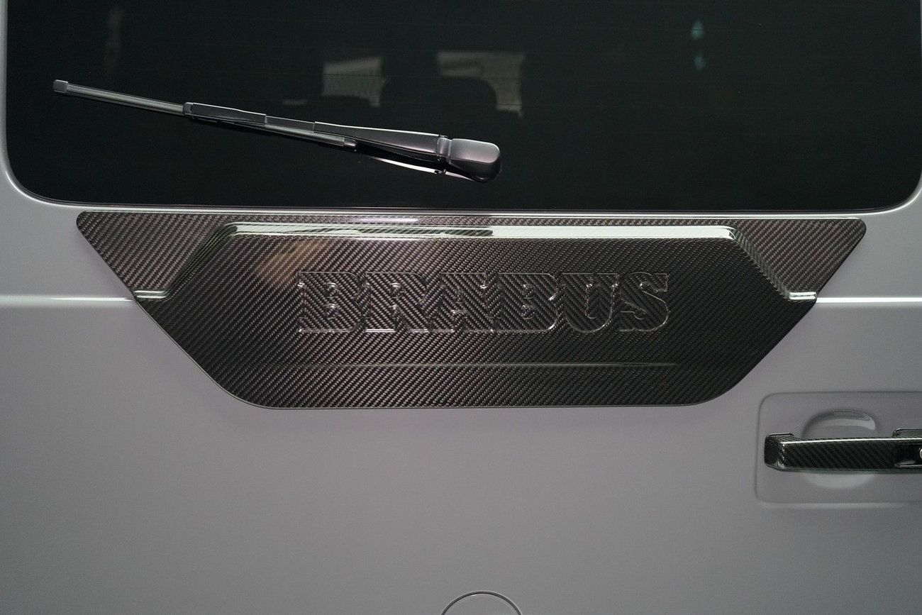 Mercedes Benz G63 AMG BRABUS 900