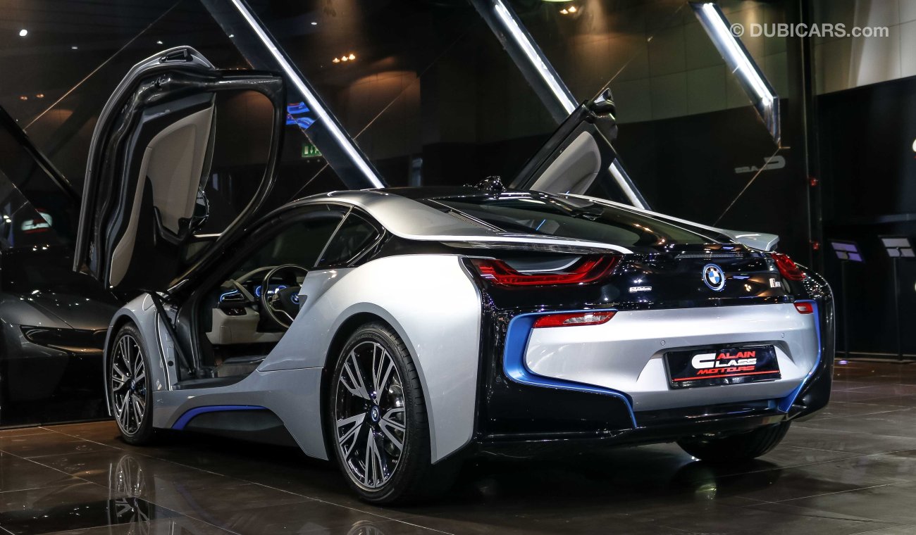 BMW i8