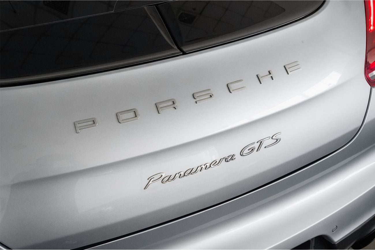 Porsche Panamera GTS