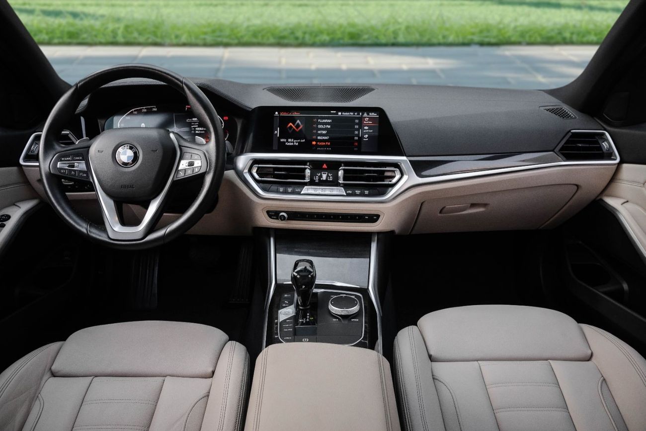 BMW 330i | 2,742 P.M  | 0% Downpayment | Full Agency Service!