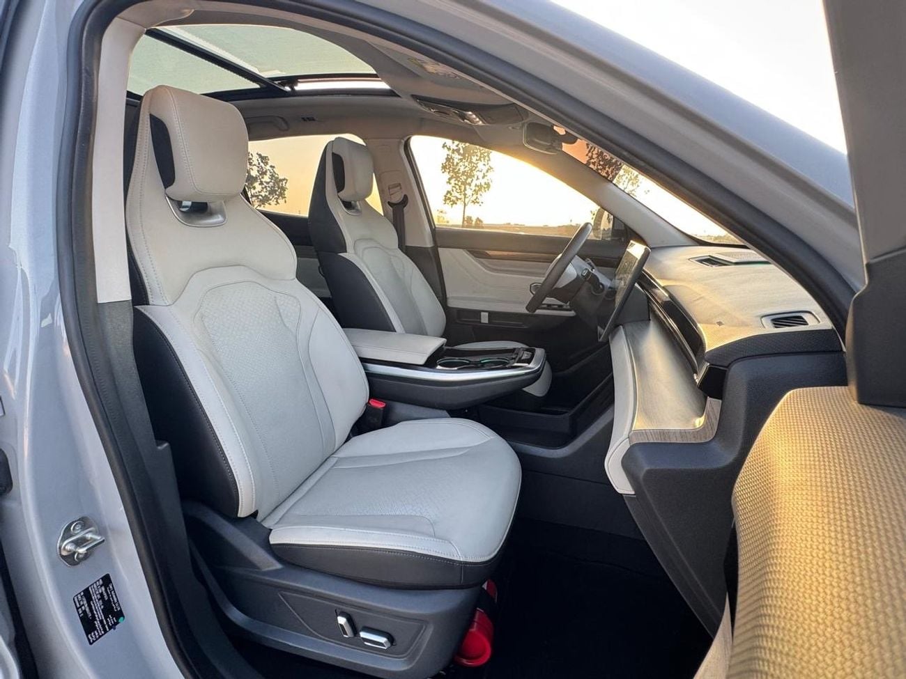 Jetour Dashing Jetour dashing 2025 model GCC Specs luxury 1.6L turbo Full option top of range