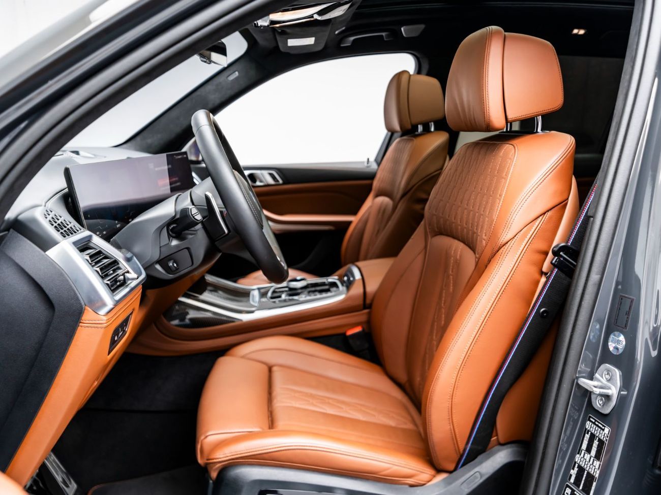 BMW X7 2024 BMW X7 M60i xDrive, June 2029 BMW Warranty + Service Contract, Low KMs, GCC