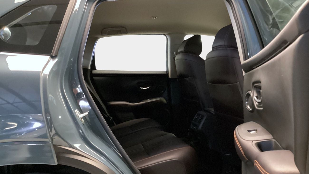 هوندا ZRV 1.5 CVT EX 2WD AUTO | شامل الضمان | 0 ﺪﻔﻋﺓ ﺃﻮﻟﻯ