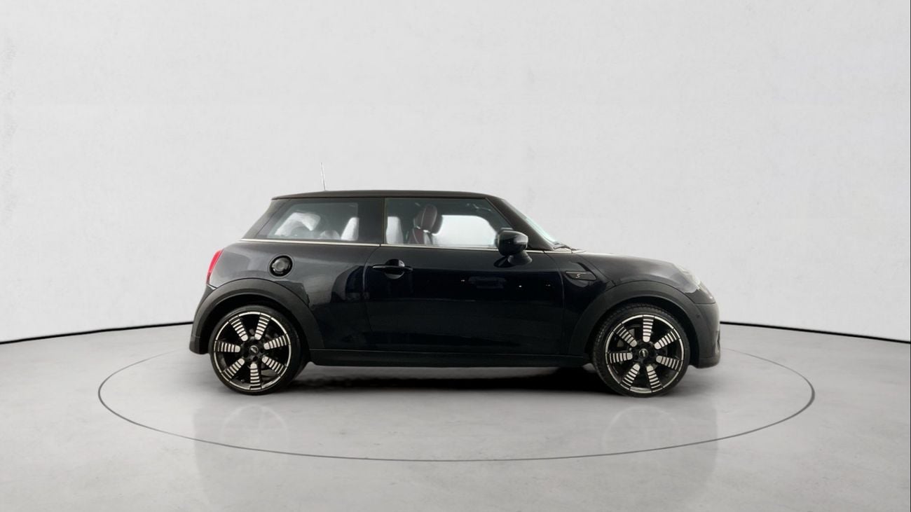 Mini Cooper S Standard | upto AED 20,000 Ramadan Discount | Guaranteed Warranty | 0 Down Payment