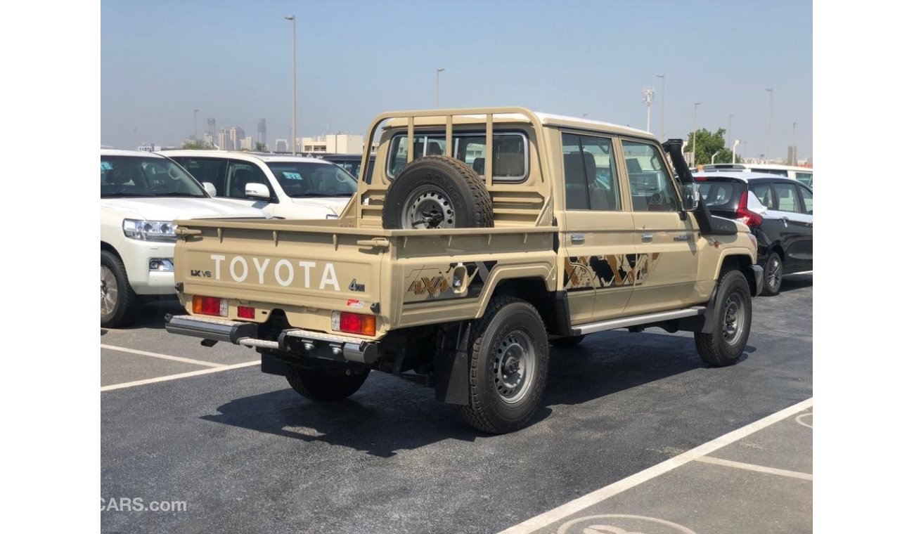 Toyota Land Cruiser Pick Up Std TOYOTA LC 79 DC 2021