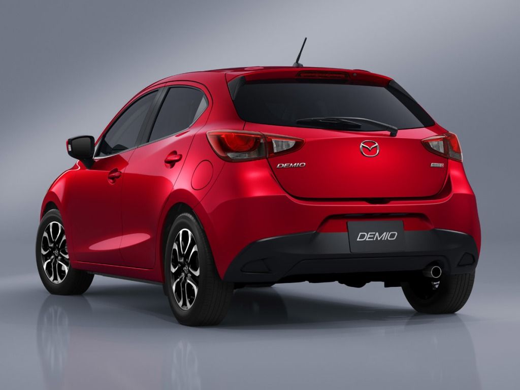 Mazda Demio exterior - Rear Right Angled