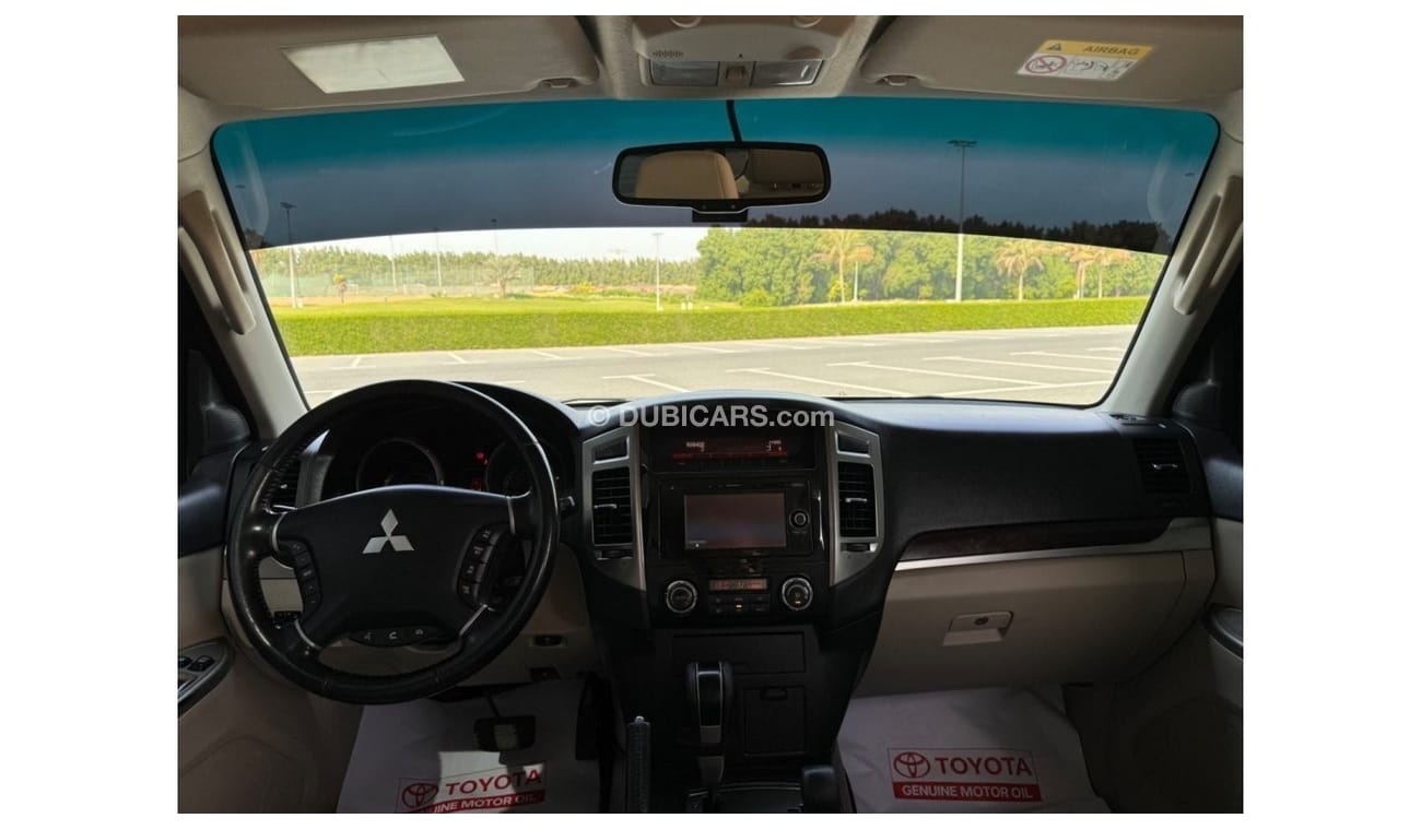 Mitsubishi Pajero GLS 2017