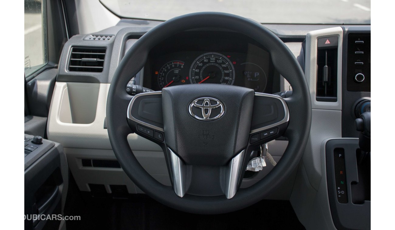 Toyota Hiace 3.5L - AUTOMATIC