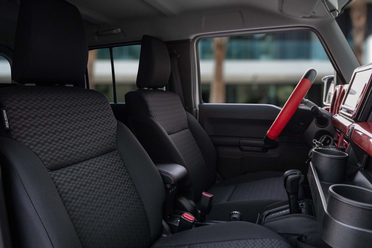 Suzuki Jimny Jimny GLX A/T  | 1,665 P.M | 0% Downpayment | WARRANTY+SERVICE