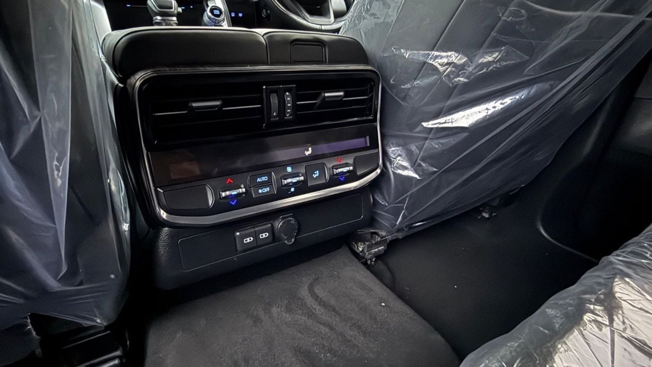 Toyota Land Cruiser VX 3.3L