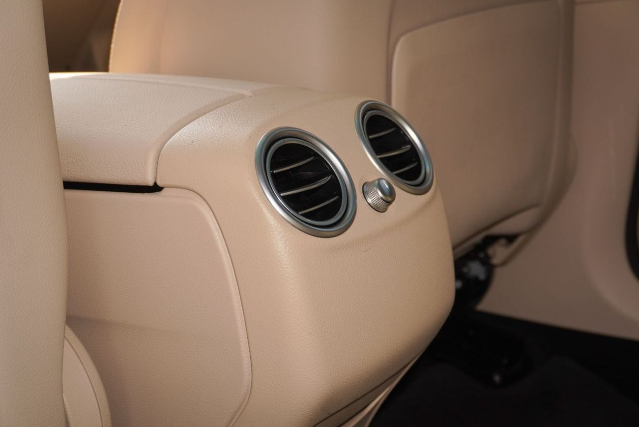 مرسيدس بنز GLC 300 AMG 2.0L