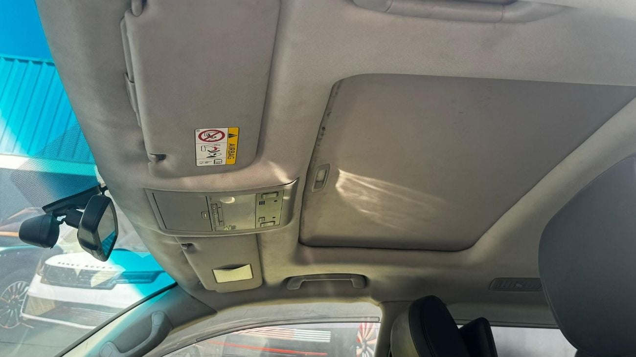 Lexus LX 470 LX570 ,RIGHT HAND DRIVE  ,PETROL 5.7 LITER ,AUTOMATIC