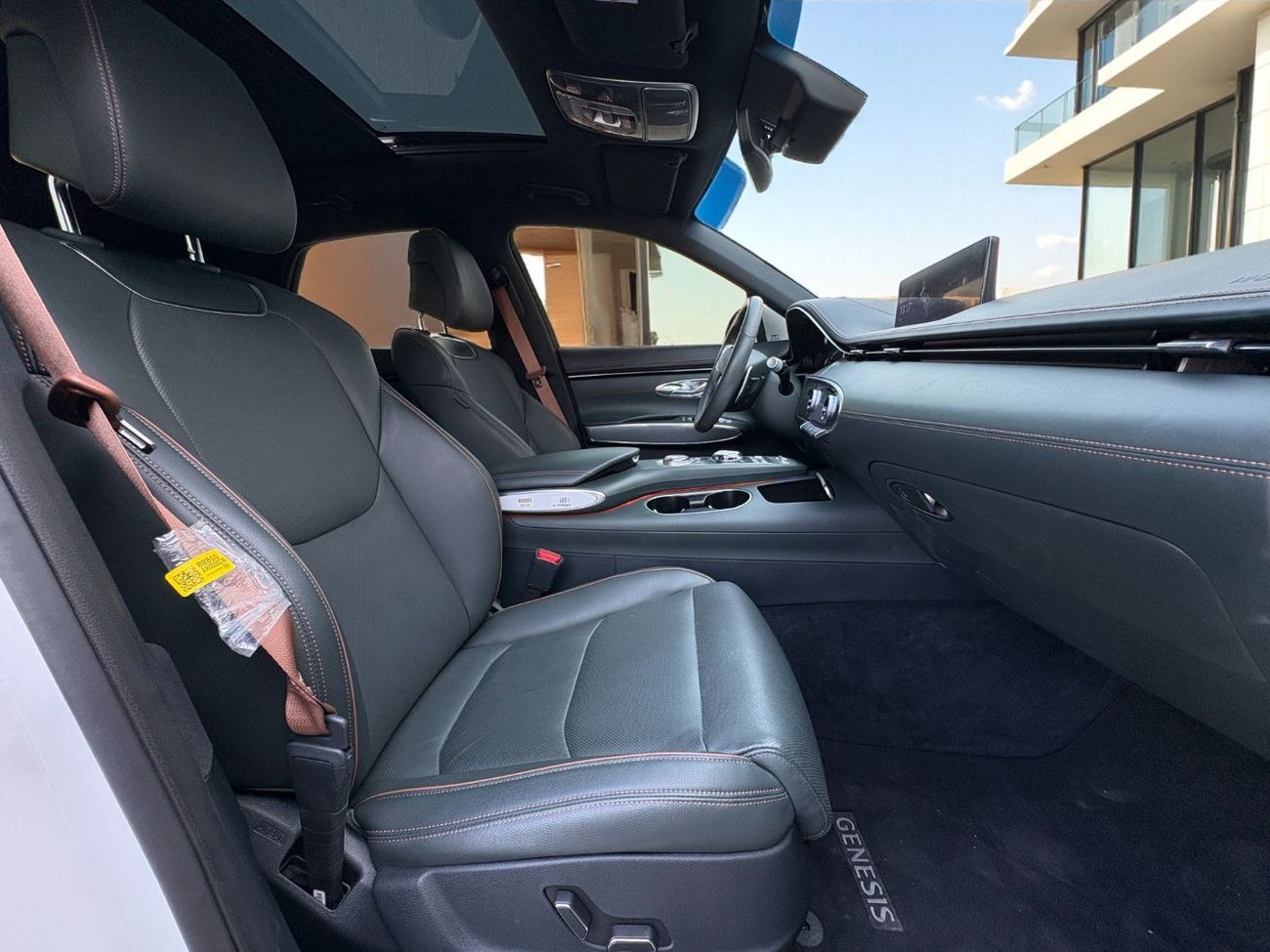 Genesis GV70 GENESIS GV70 | 2024 | GCC SPECS | Agency Warranty &  Free Service Contract | AED 3,880 PER MONTH