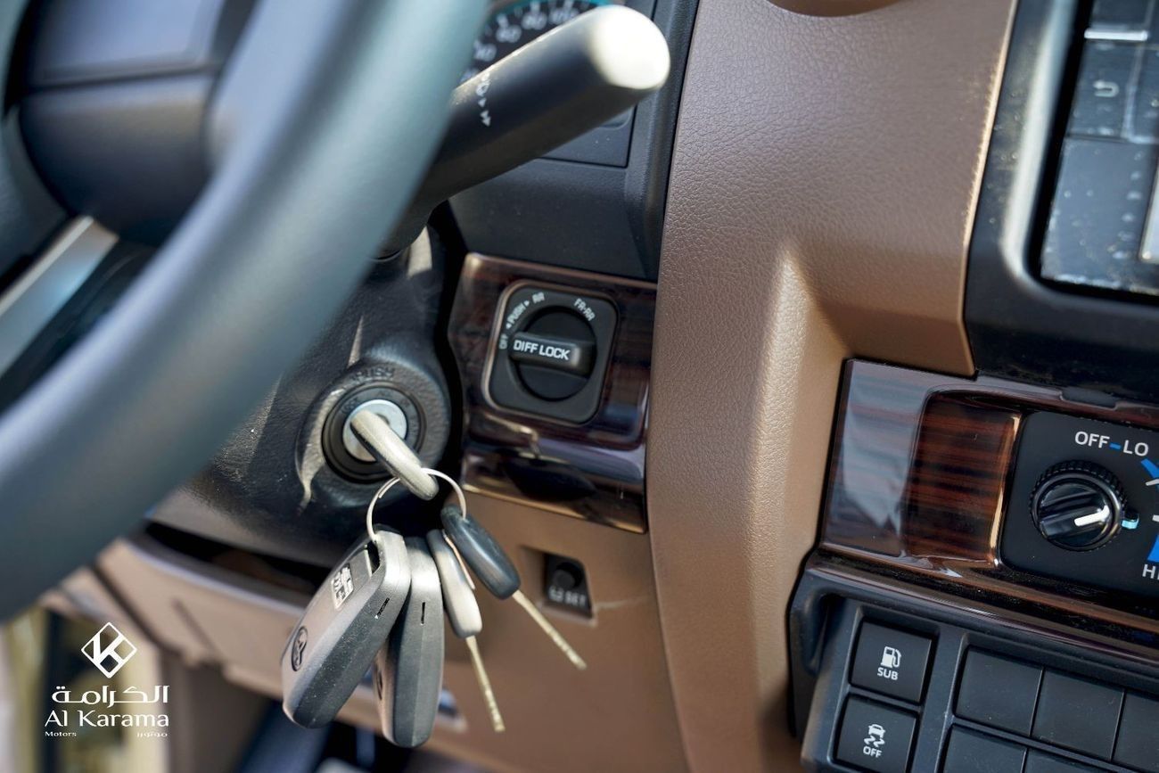 Toyota Land Cruiser Pick Up 2.8L | LX Diesel | LC79 | Diff Lock | Rear Camera | Cruise Control |  2 Door 2 Seats | 4WD