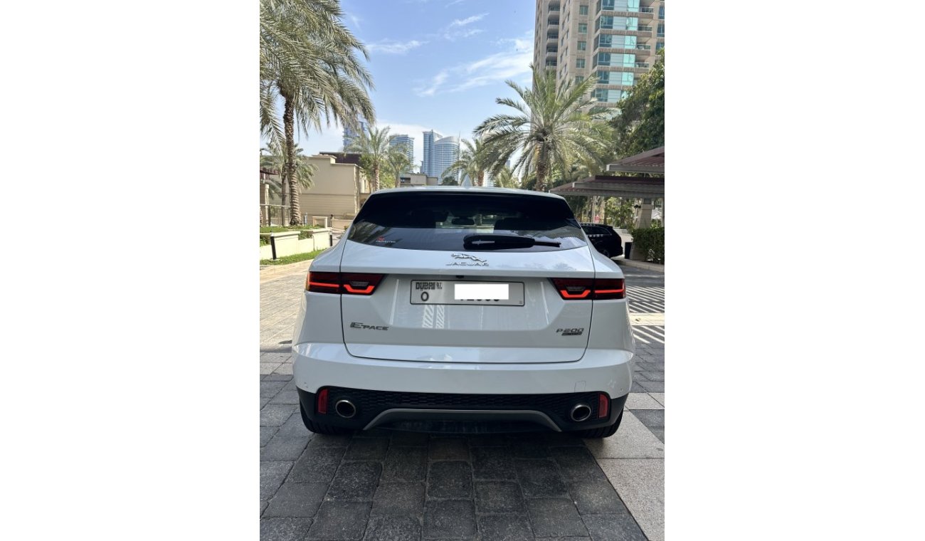 جاغوار E-Pace