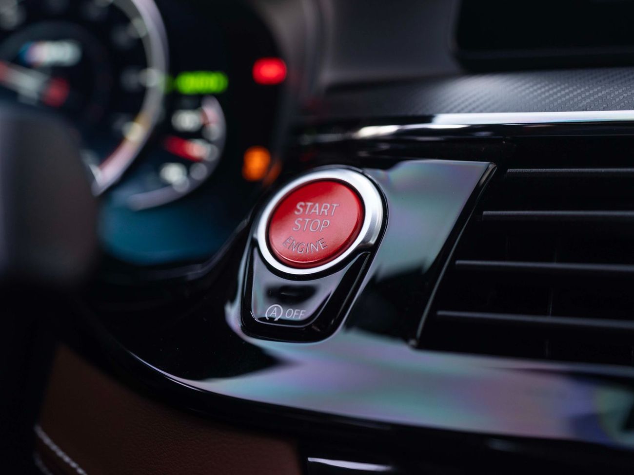 BMW M5 Competition 4.4L (617 HP)