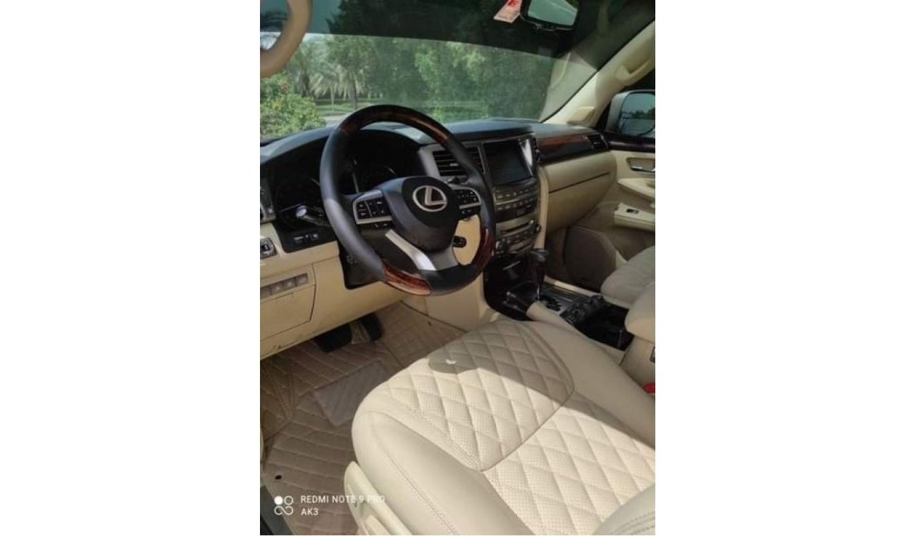 Lexus LX 570