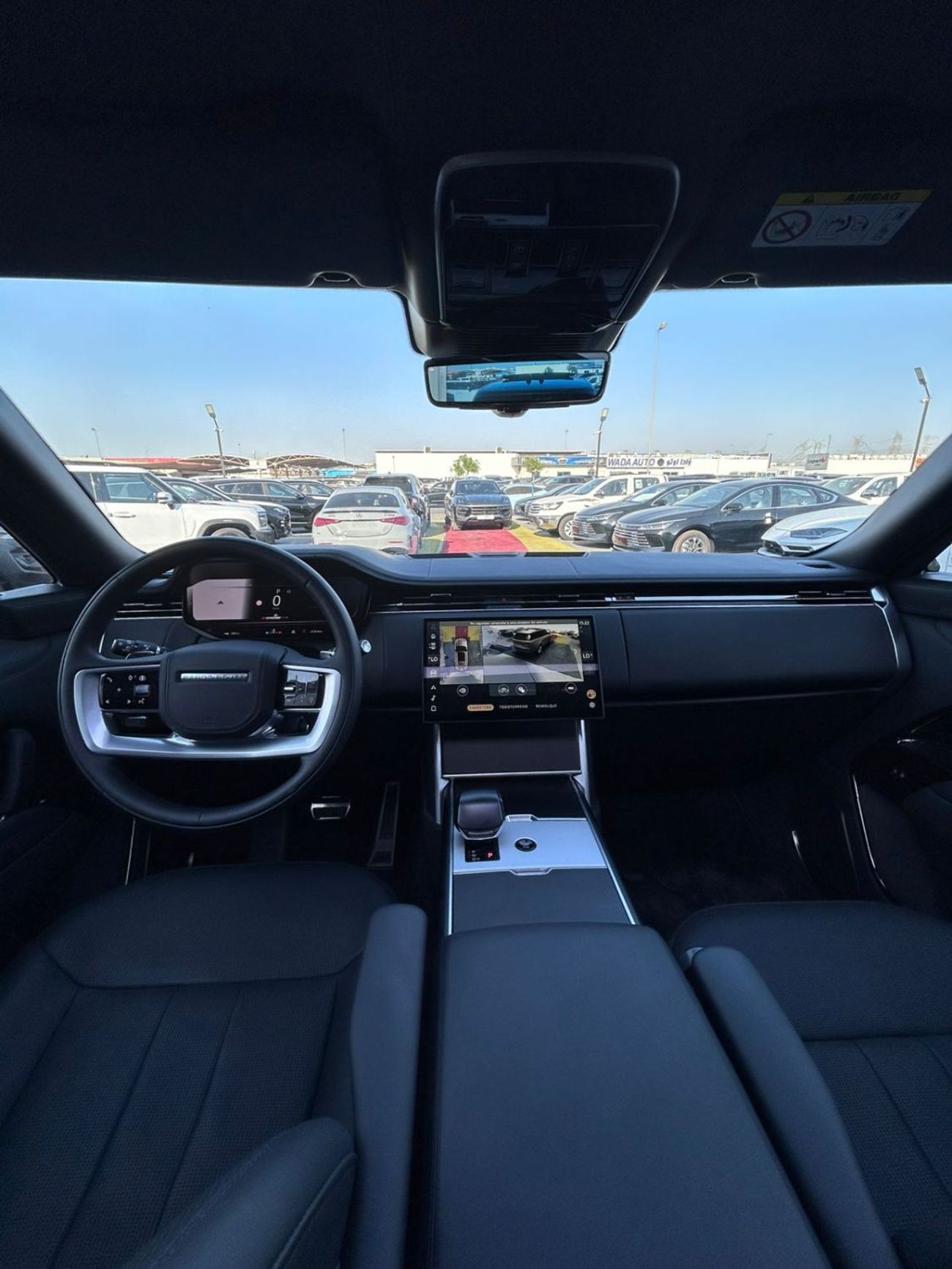 Land Rover Range Rover LWB SV P615 4.4L Range Rover SV 2024 | Limousine | Full Option