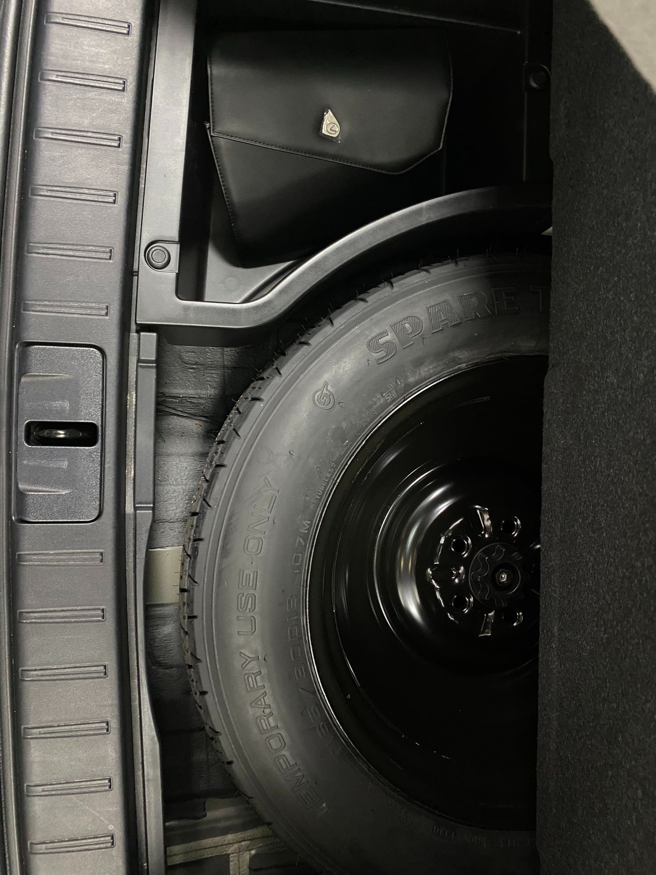 لكزس RX 350 Platinum Limited Edition 3.5L (275 HP)