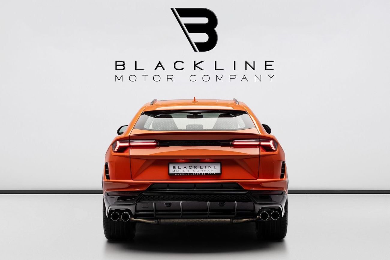لامبورغيني اوروس S BUY NOW, PAY 2027 | THE BLACKLINE STANDARD | 1 Year Blackline Warranty, GCC, Low KMs