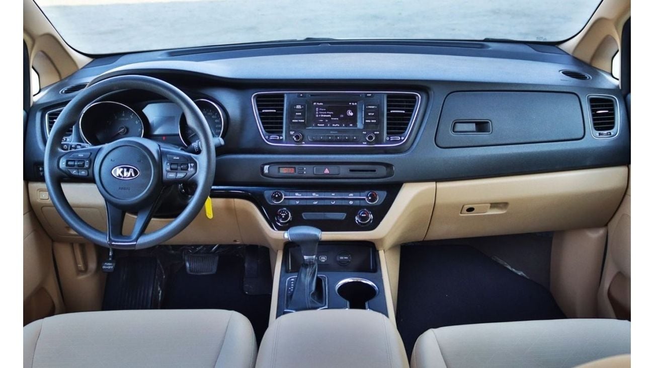 كيا كارنيفال L 2020 خليجي بحالة ممتازة بدون حوادث