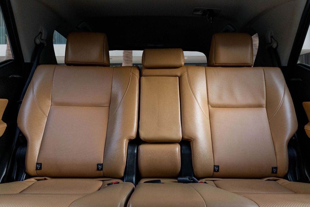 تويوتا فورتونر VXR V6 | 2,546 P.M  | 0% Downpayment | Immaculate Condition!