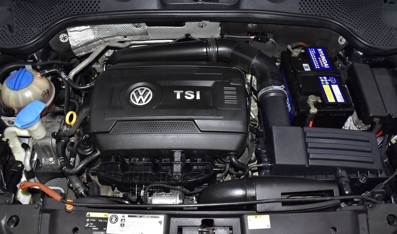 فولكس واجن بيتيل EXCELLENT DEAL for our Volkswagen Beetle Convertible ( 2017 Model ) in Black Color American Specs