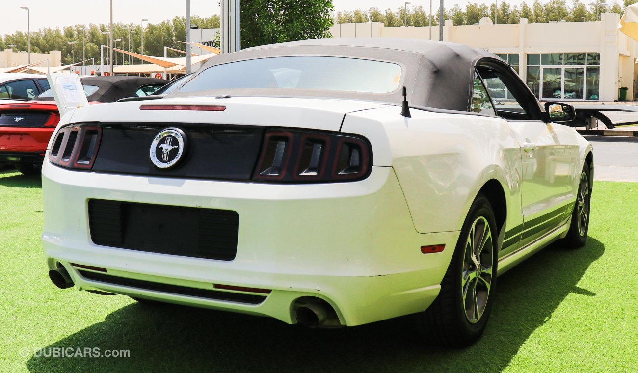 Ford Mustang V6-NO ANY TECHNICAL PROBLEM -WARRANTY GEAR ENGINE CHASSIS - FULL OPTION - 490 AED MONTHLY