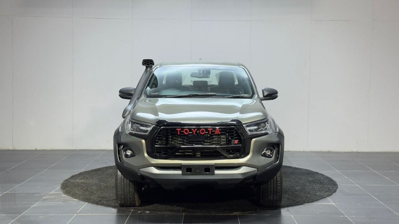 Toyota Hilux DIESEL HILUX ROGUE ,2.8L ,RIGHT HAND HAND DRIVE ,AUTO TRANSMISSION