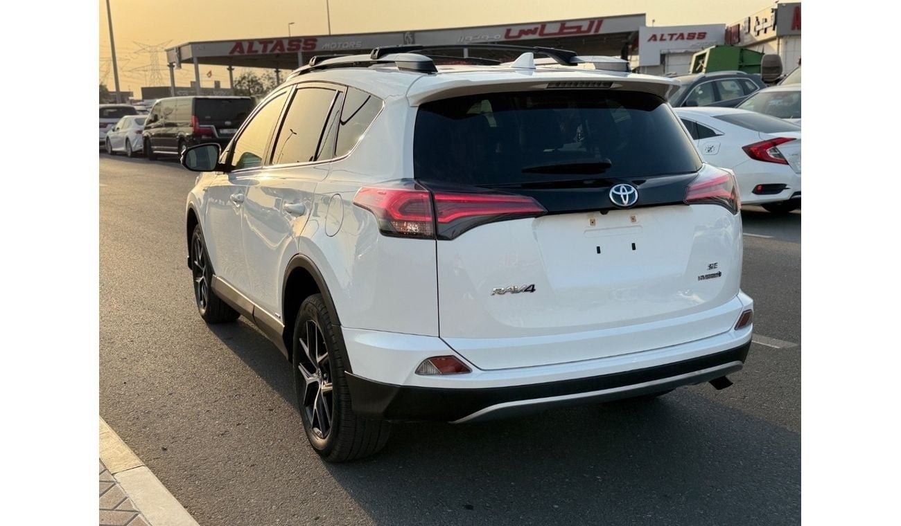 Toyota RAV4 VXR HEV 2.5L (219 HP) AWD