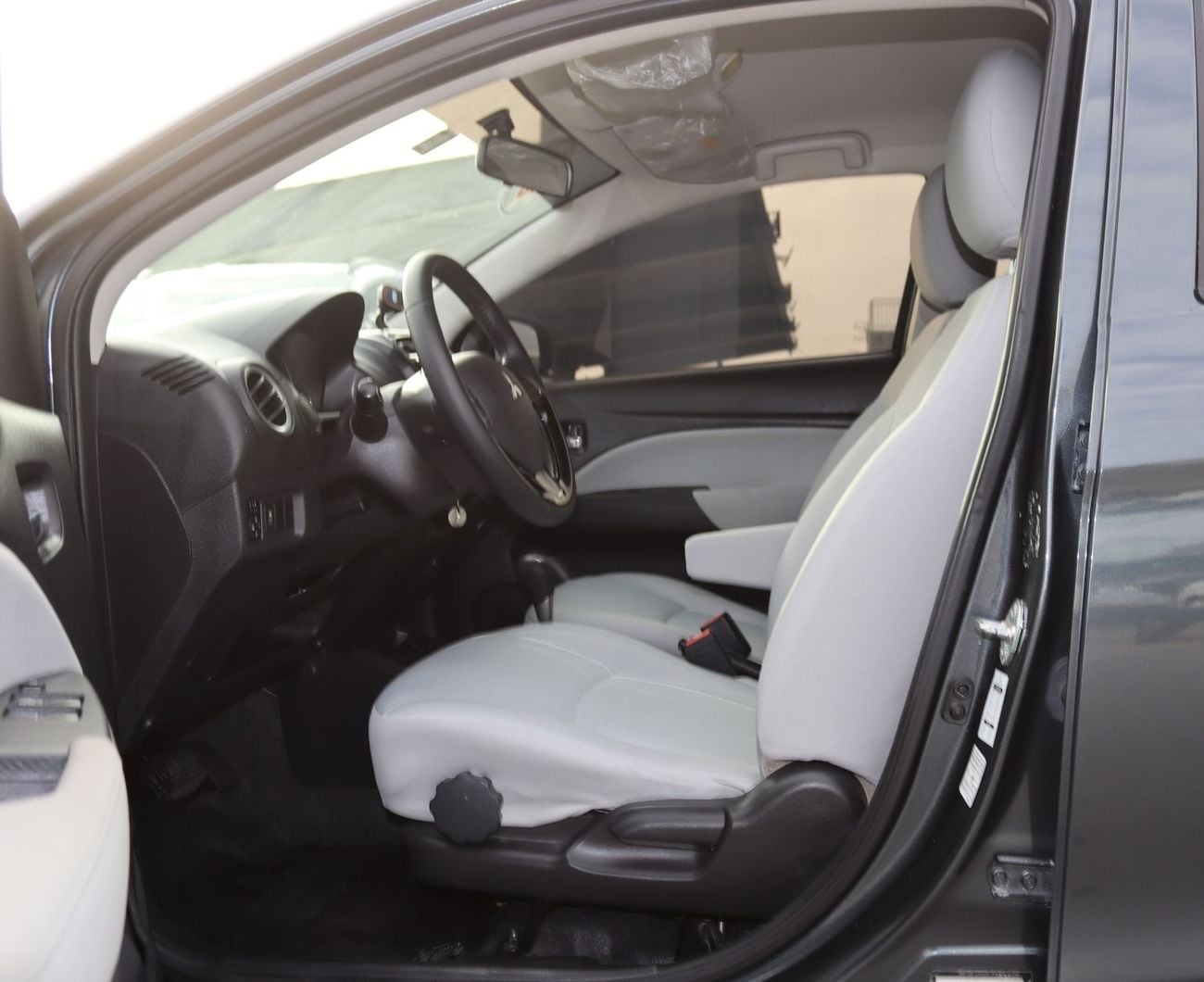 Mitsubishi Attrage GLX 1.2L (Mitsubishi Attrage 2024- GCC - Low Mileage  - Excellent Condition - Accident-Free - 1.2L -