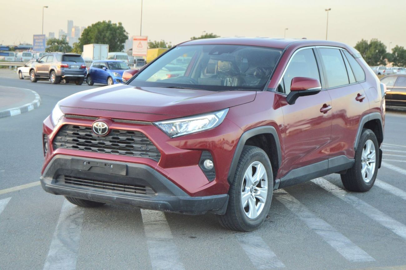 تويوتا راف ٤