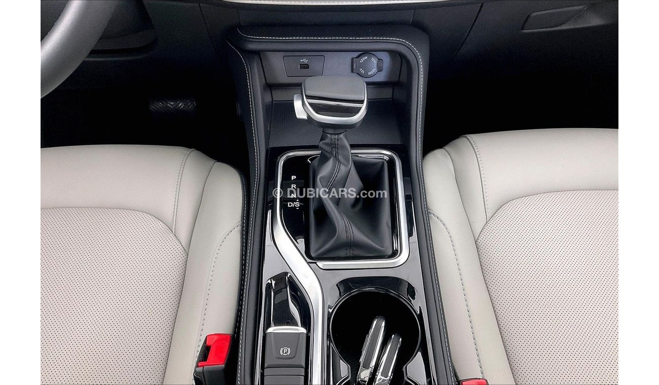 JAC JS4 Intelligent | 1 year free warranty | 0 down payment | 7 day return policy