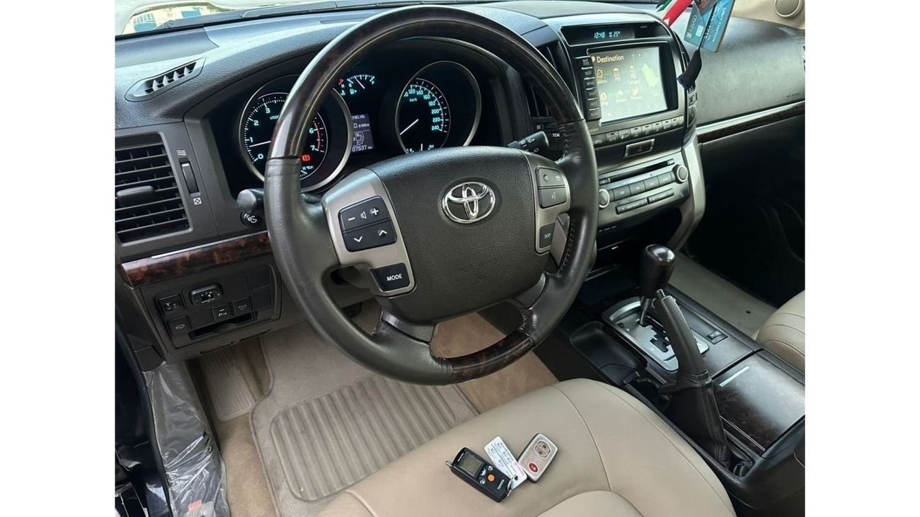 تويوتا لاند كروزر