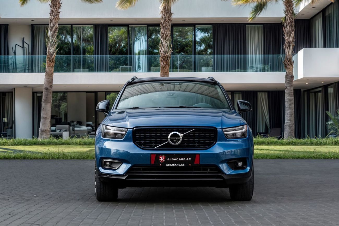 فولفو XC 40 T4 R-DESIGN | 1,860 P.M  | 0% Downpayment | VOLVO SERVICED!