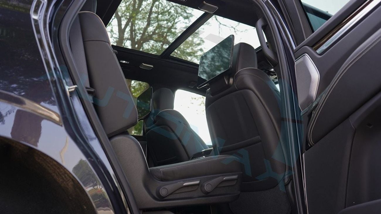 كاديلاك إسكالاد (For Export , НА ЭКСПОРТ) 600 Sport Platinum V8 6.2L 2025 Без пробега