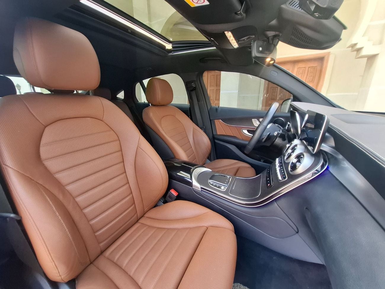 Mercedes Benz GLC 300 AMG Mercedes-Benz GLC300 coupe 2021 full option  original  paint