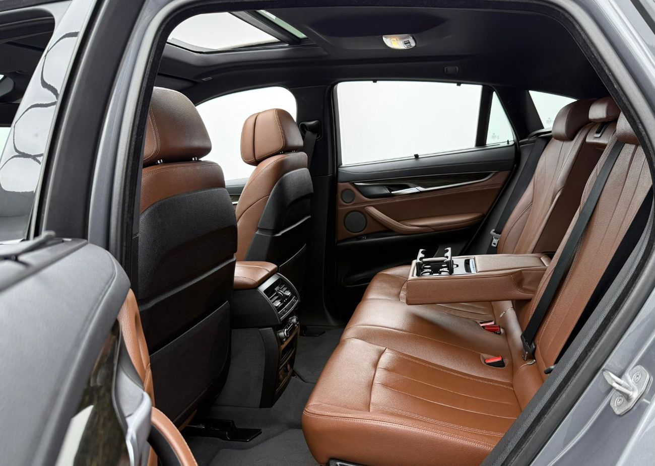 BMW X6 35i M Sport 3.0L 2018 BMW X6 xDrive35i M-Sport, Warranty, Full BMW Service History, Excellent Condit