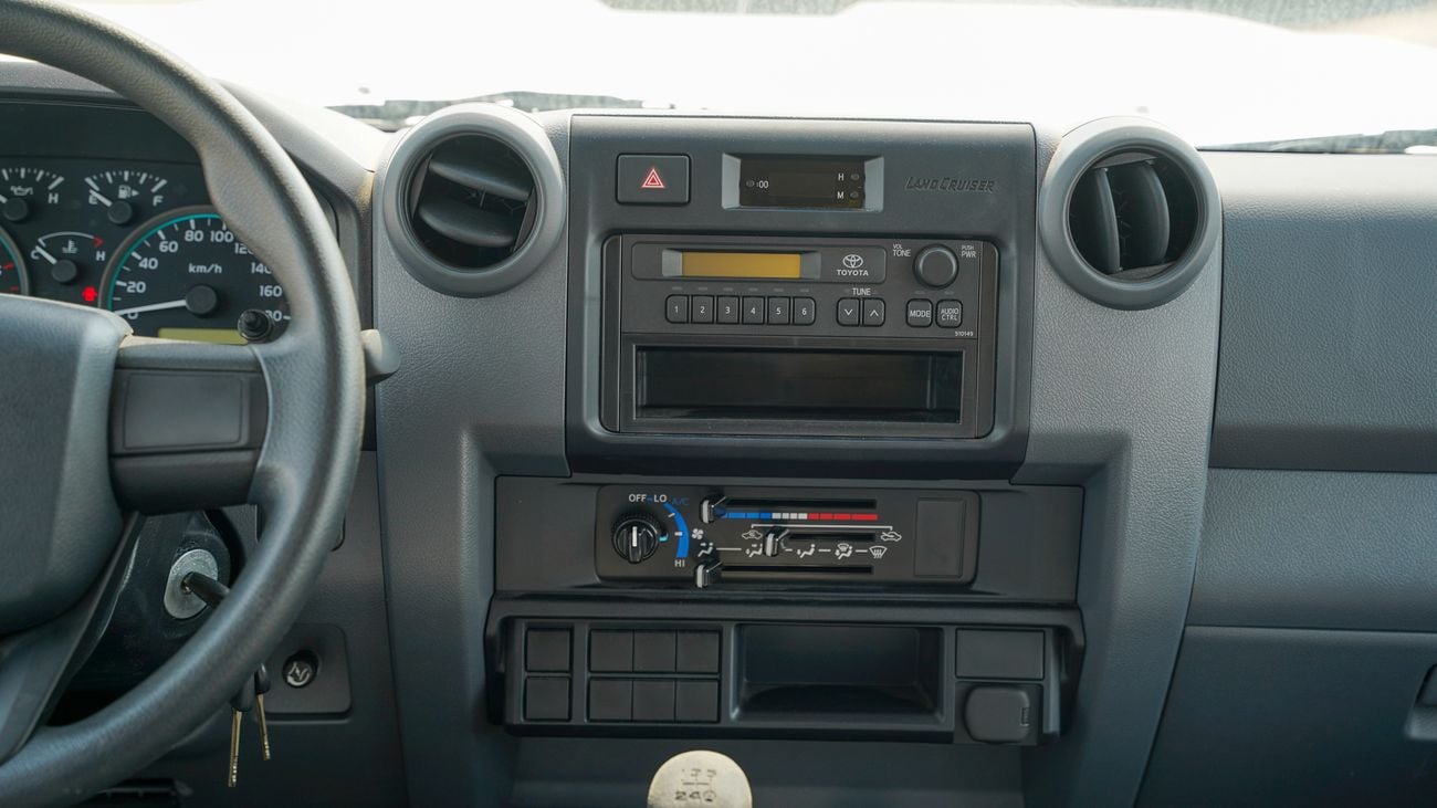 Toyota Land Cruiser Pick Up