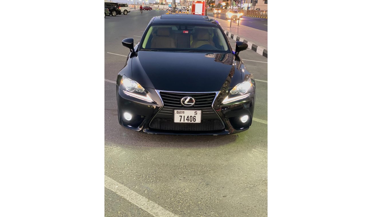 Lexus IS 200