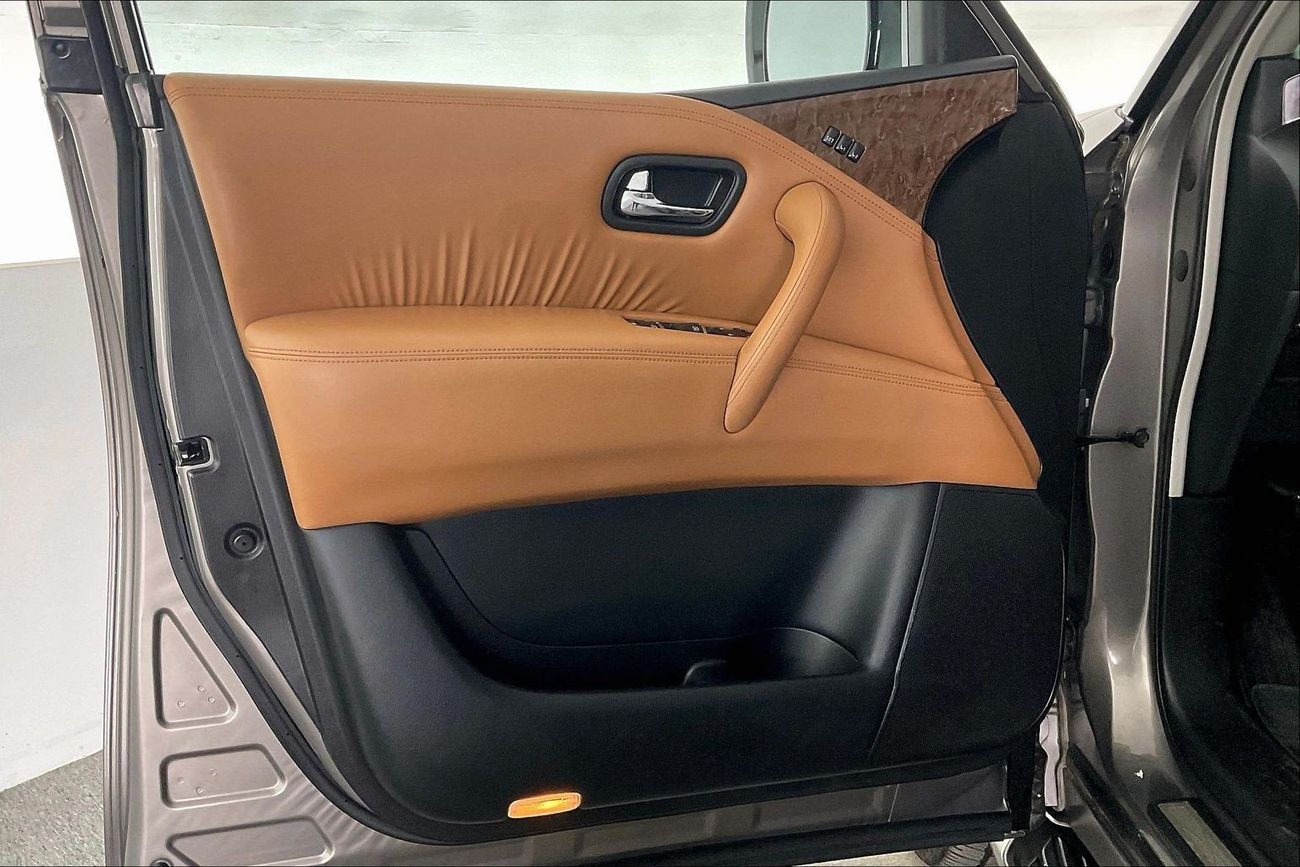 Infiniti QX80 Excellence (8 Seater) | National Day Celebration | Guaranteed Warranty | 0 Down Payment